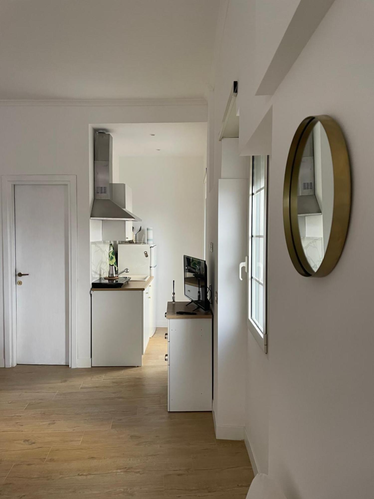 Alma - Vatican Apartment โรม ภายนอก รูปภาพ