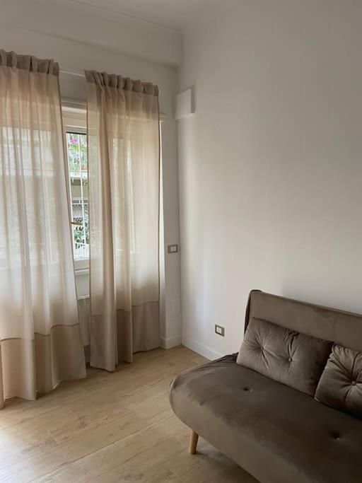 Alma - Vatican Apartment โรม ภายนอก รูปภาพ